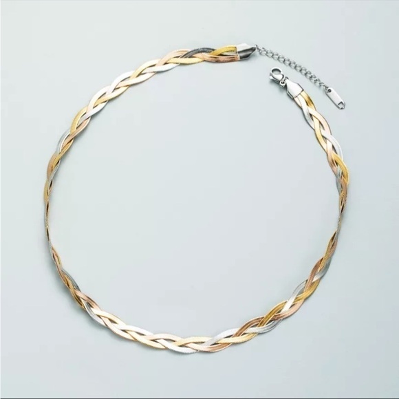 𝅺New Tri-Color Gold Double Twist Snake Herringbone Necklace - Picture 6 of 15